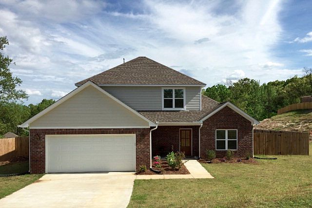 1st image of 237 Forest Glen Dr