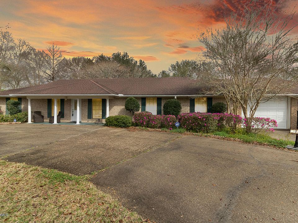 1st image of 1118 Orange Grove Ave