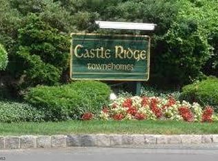 43 Castle Ridge Dr #22, East Hanover, NJ 07936