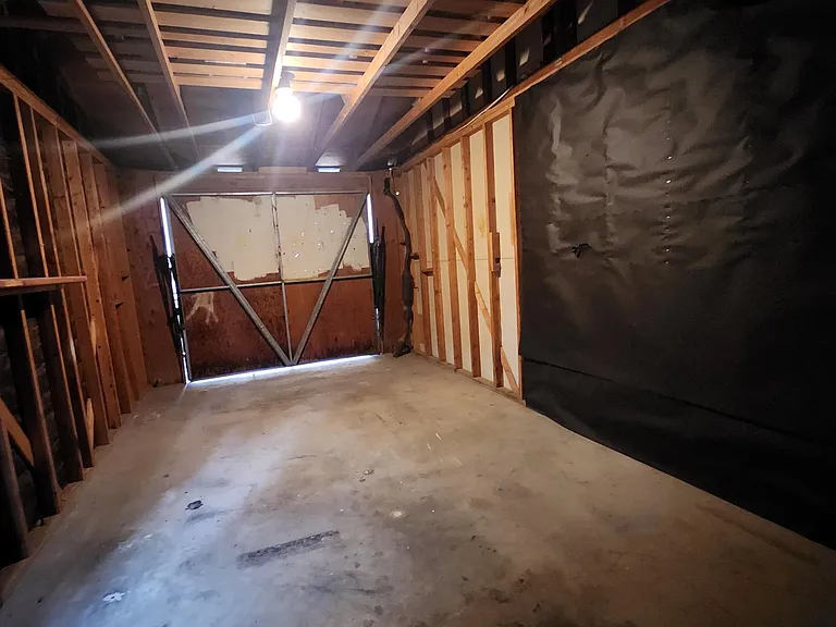 21250 Laguna Rd #5 — Photo 46