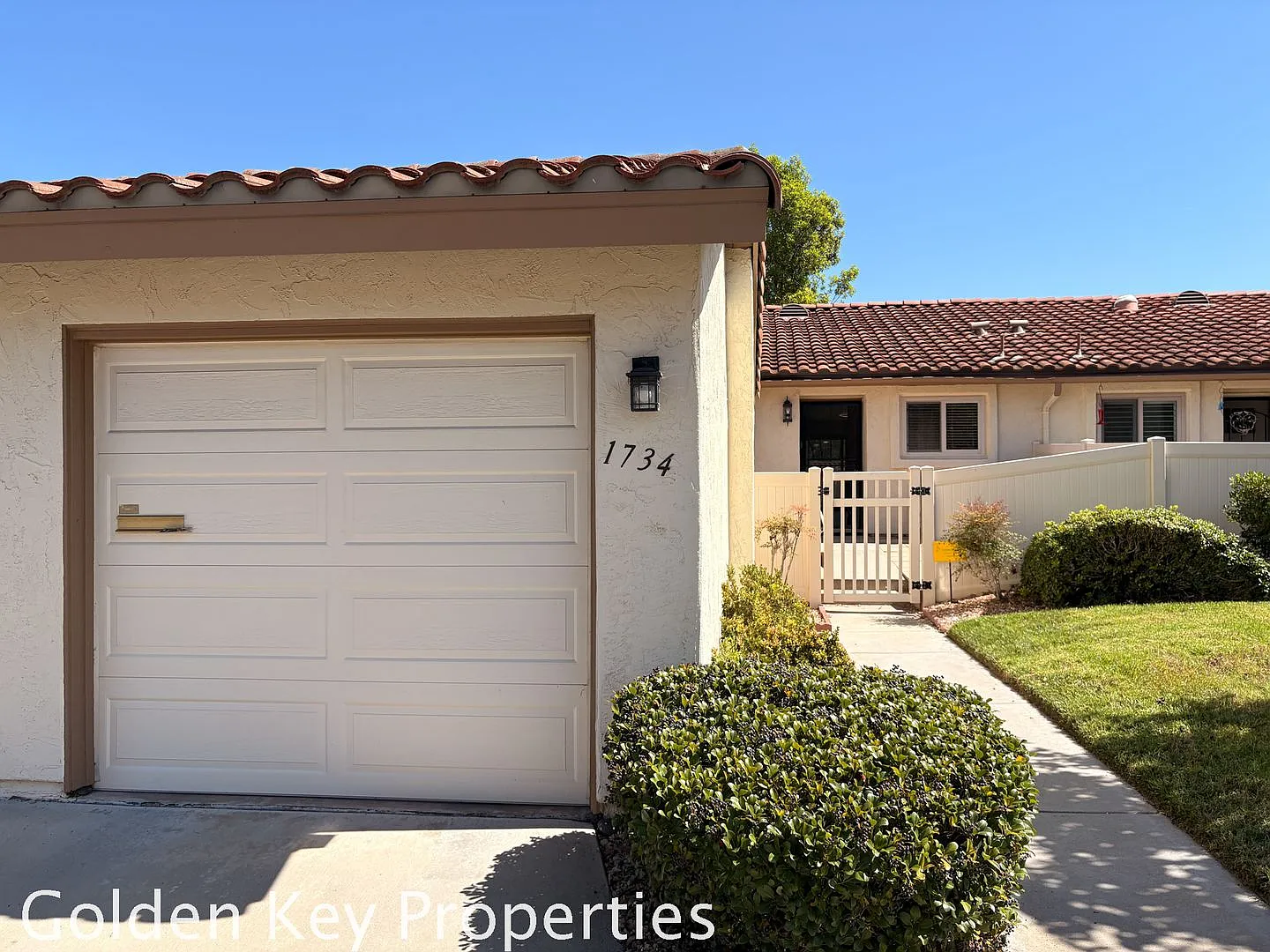 Beautiful Single-Level Condo in High Country Villas 55+ Community — Photo 1