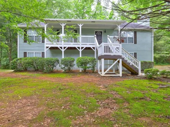 476 Cody Ln, Douglasville, GA 30134