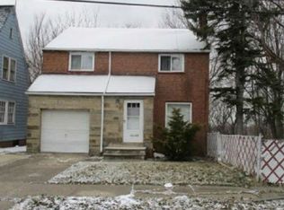 16809 Hillsboro Rd, Cleveland, OH 44112