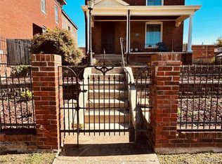 504 S High St, Belleville, IL 62220