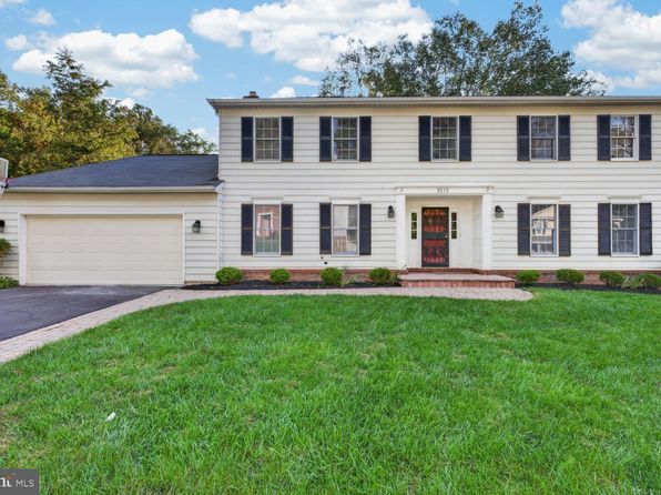 2512 Locustwood Pl