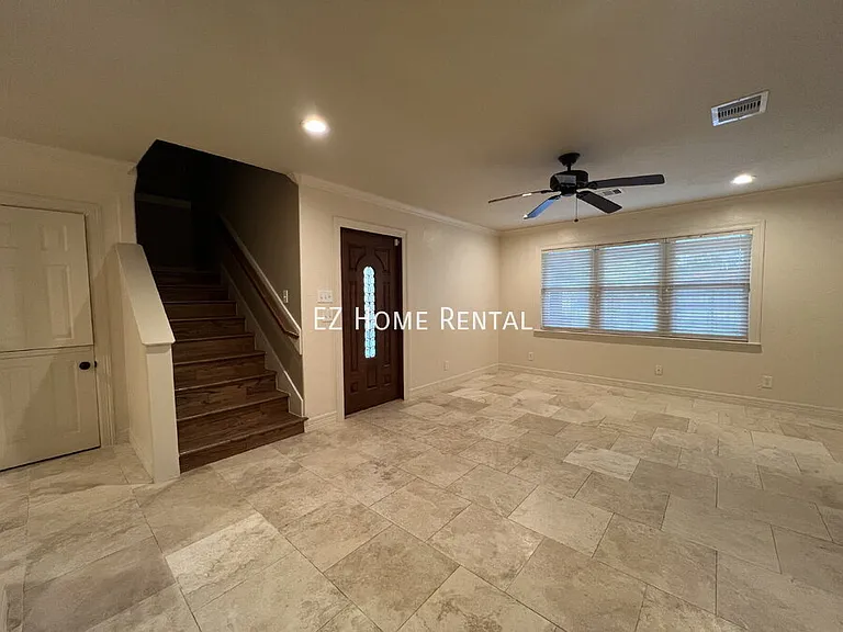 1014 Roxella St — Photo 14