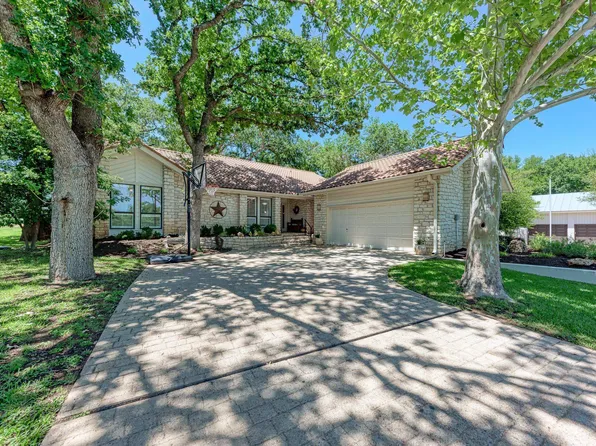 107 Southern Spur, Horseshoe Bay, TX 78657