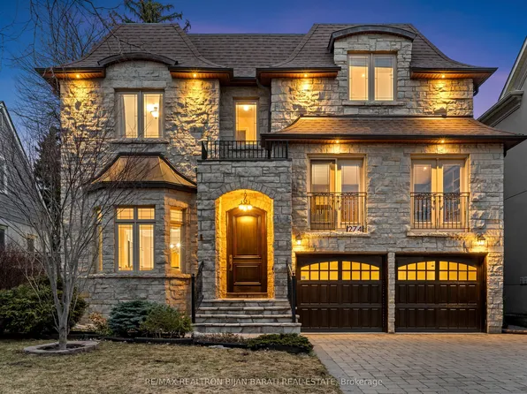 274 Greenfield Ave, Toronto, ON M2N 3E5