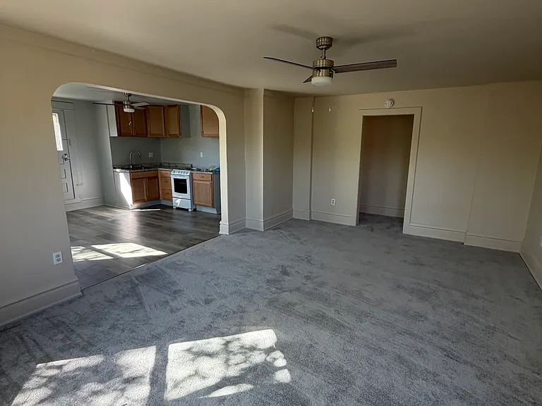 1125 Confer Ave #2 — Photo 9