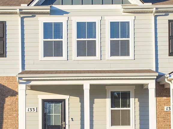 2nd image of 133 Cecil Rd