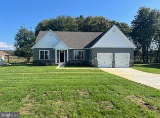 301 N Lake Dr, Stevensville, MD 21666