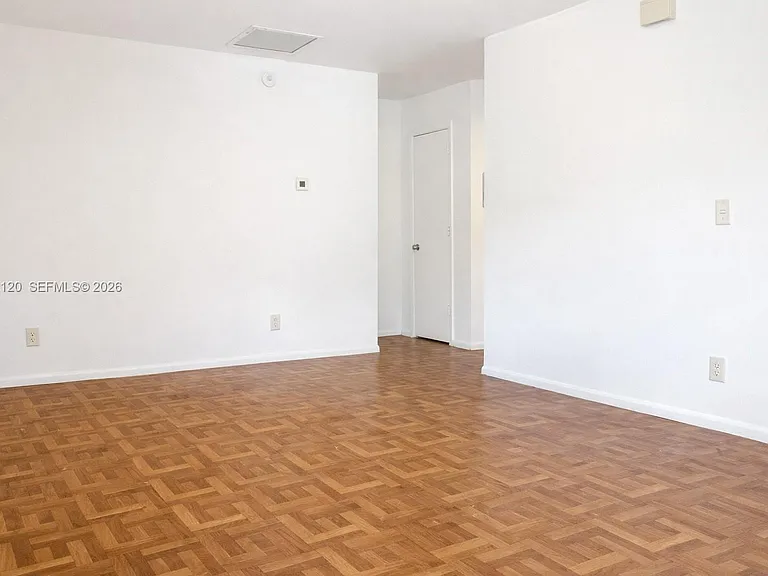 2919 Jackson St #6 — Photo 3