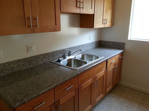 4th image of 8401 Cedros Ave APT 5