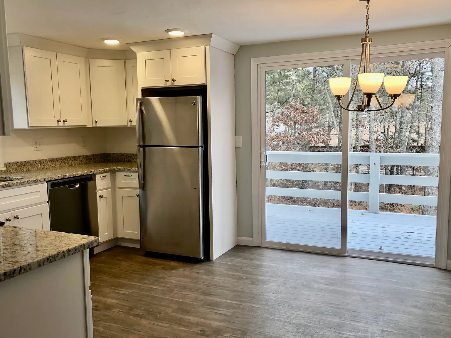 2 bed, 1.5 bath, 1080 sqft, $2,600 — Photo 2