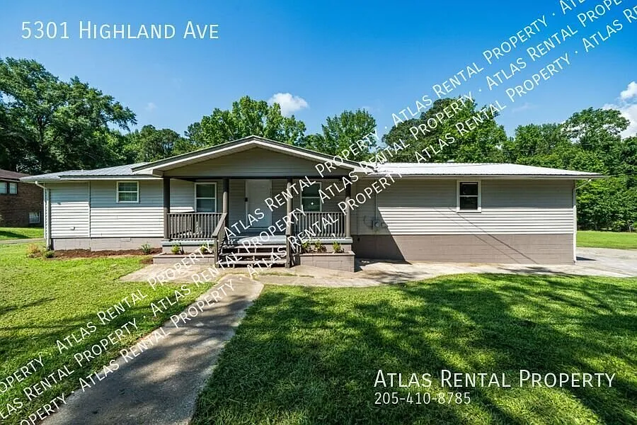 Pet Friendly Home in Adamsville! — Photo 1