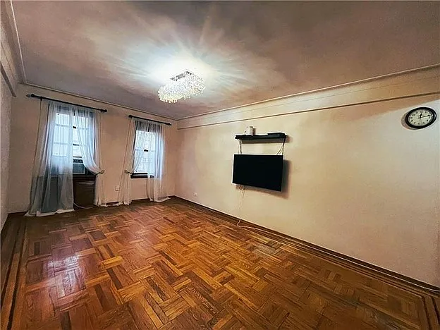 3130 Brighton 6th St #2D — Photo 8