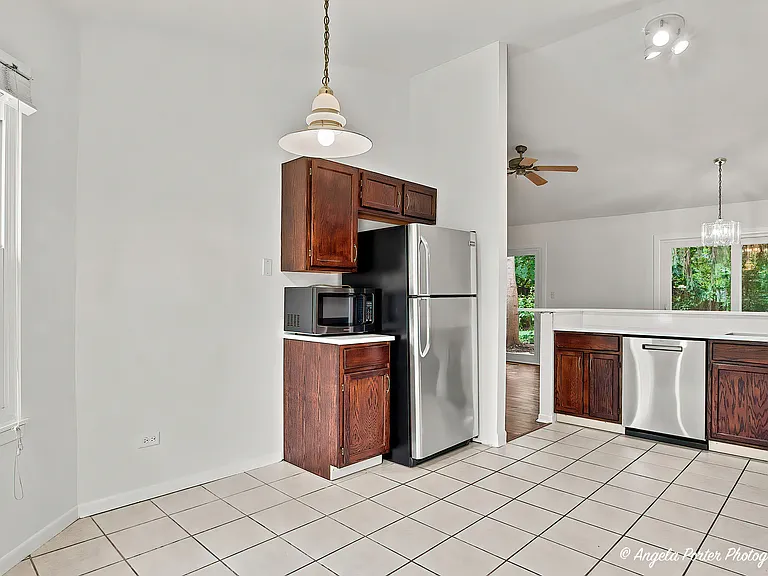 3287 Medford Ct — Photo 15