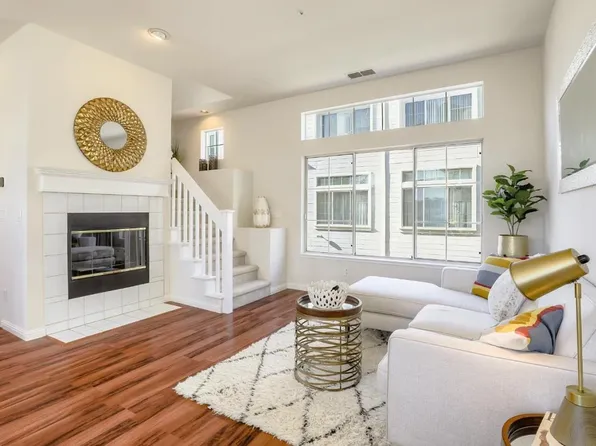 979 Pinto Palm Ter APT 39, Sunnyvale, CA 94087