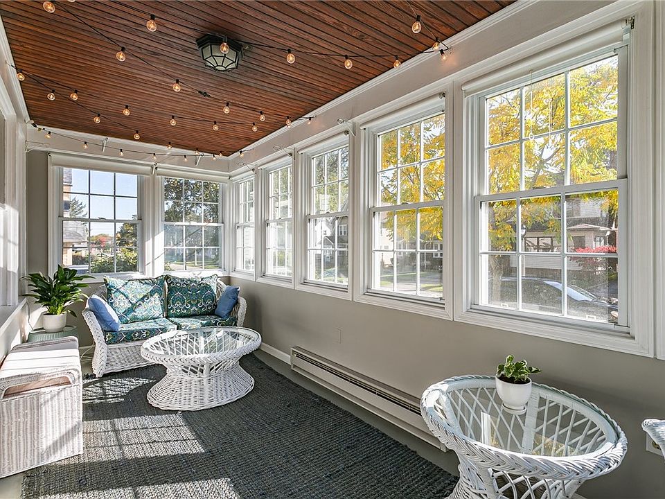 370 Laurelton Rd, Rochester, NY 14609 Zillow