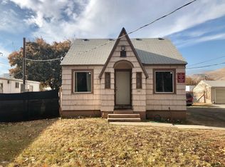 1610 Gordon Rd, Yakima, WA 98901