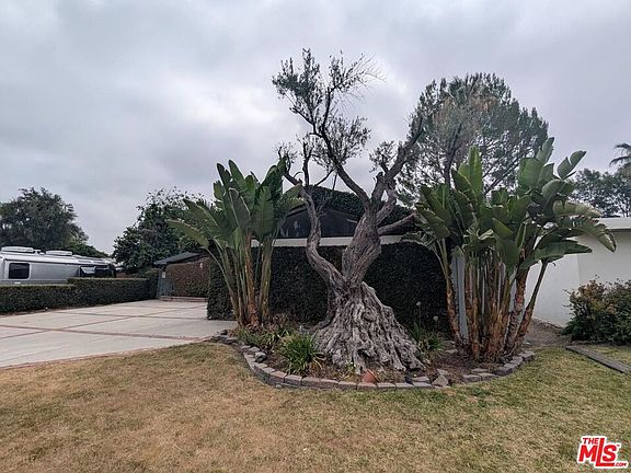 2nd image of 6220 Oakdale Ave