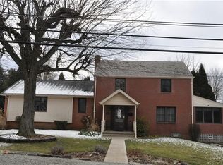 733 Greenlee Rd, Pittsburgh, PA 15227