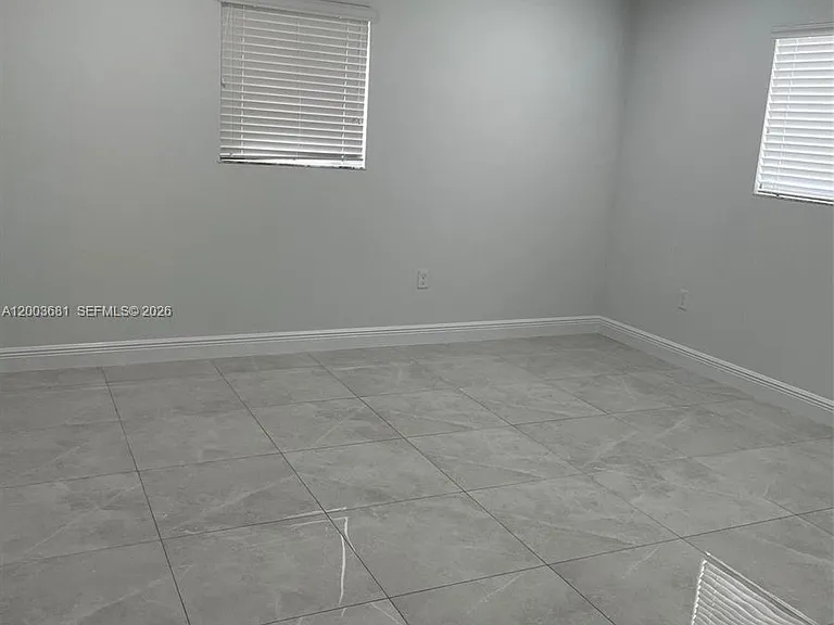 8640 SW 125th Ter — Photo 11