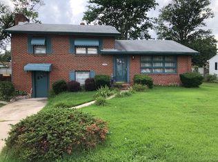 302 N Hammonds Ferry Rd, Linthicum, MD 21090