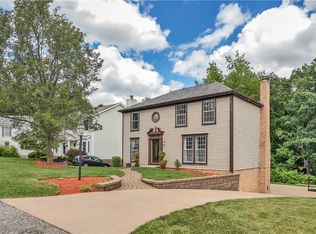 1511 N Randolph Dr, Clairton, PA 15025