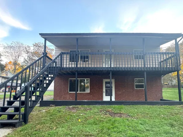 510 Julien Cir, Akron, OH 44310
