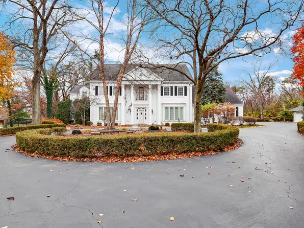 9S174 Drew Ave, Burr Ridge, IL 60527