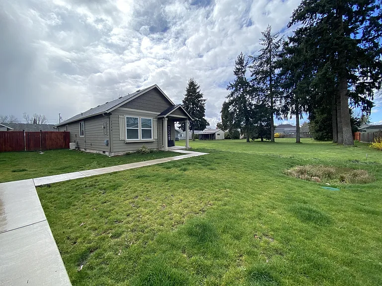 3544 Hickory Ave — Photo 1