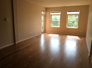 1451 S Halsted St #3A, Chicago, IL 60608