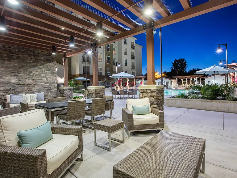 Amalfi Apartments — Photo 42