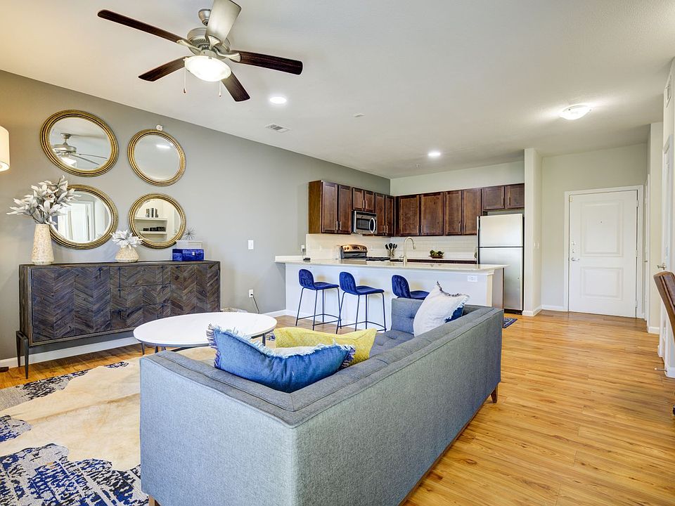 1st image of 11301 Farrah Ln #514