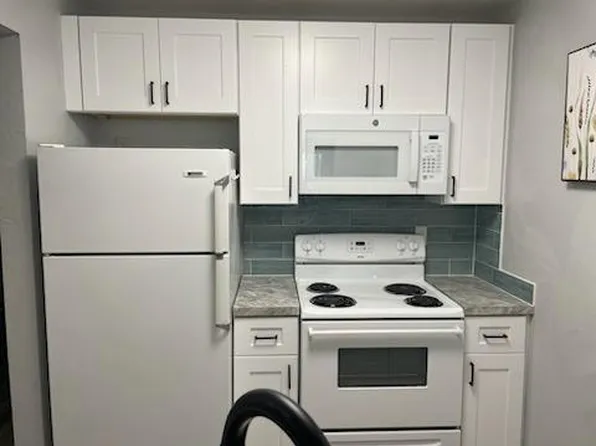 (undisclosed Address), Okeechobee, FL 34974