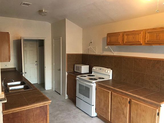 4th image of 5307 Jalah Ct