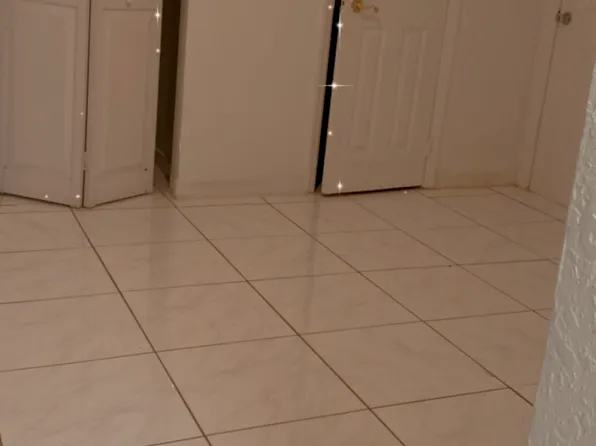 3019 SW 25th St, Miami, FL 33133