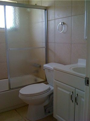 3rd image of 4042 Baden Dr