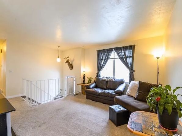 (undisclosed Address)