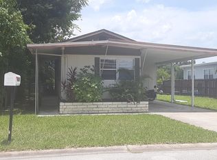 2039 Hickorywood Dr, South Daytona, FL 32119