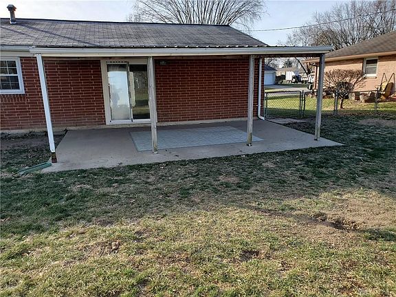 3rd image of 1011 Bristol Dr