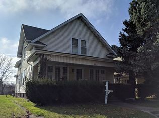 407 W Broadway St, Monticello, IN 47960