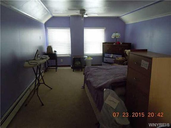 5th image of 1725 Electric Ave