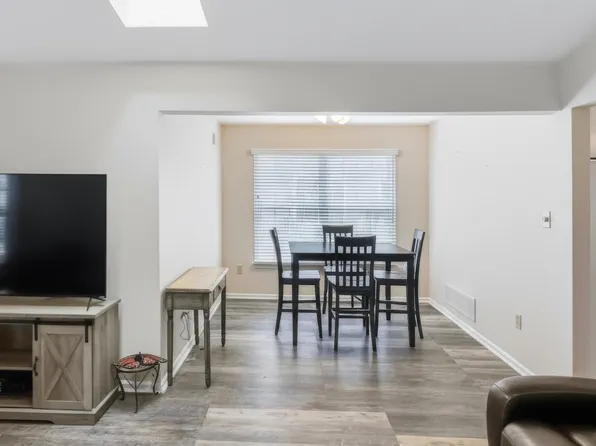 1869 Buttonwood Avenue, Toms River, NJ 08755