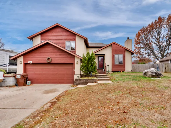 2907 S Scotts Lane, Springfield, MO 65807
