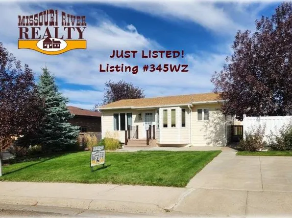 802 7th Ave N, Glasgow, MT 59230