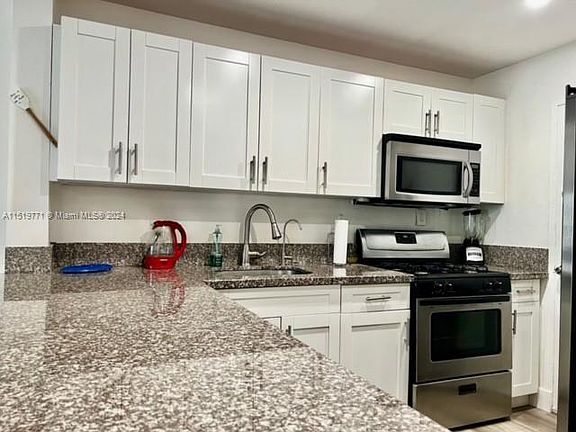 4th image of 6902 N Kendall Dr APT E304