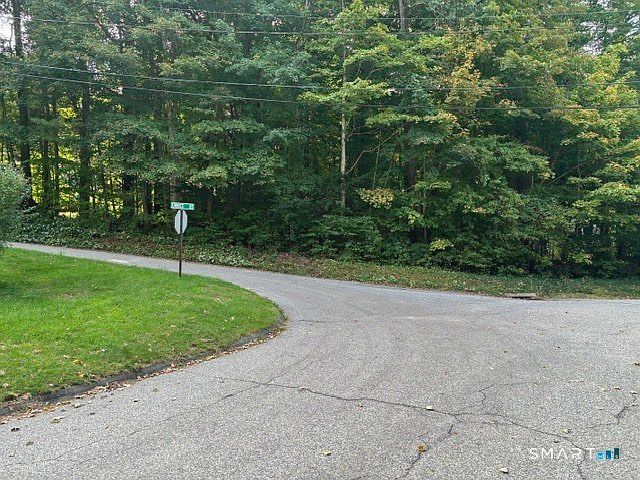 1st image of 2 Kimmick Road