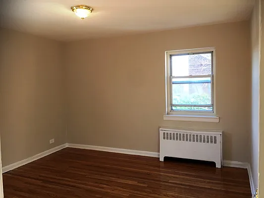 Rented by Prime Realty | media 19